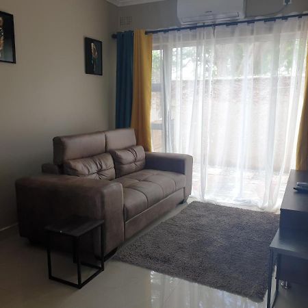 Lukundo Place Lusaka Extérieur photo