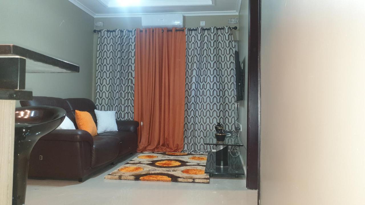 Lukundo Place Lusaka Extérieur photo